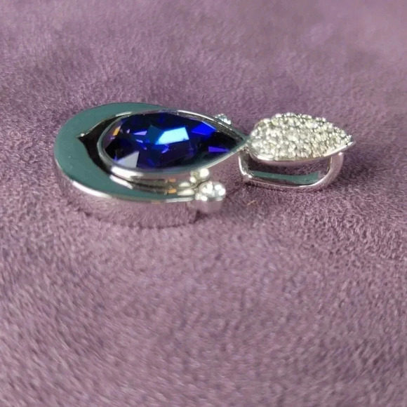 Beautiful Purple Faceted Teardrop Shaped Pendent With Rhinestones Accents - Picture 5 of 6